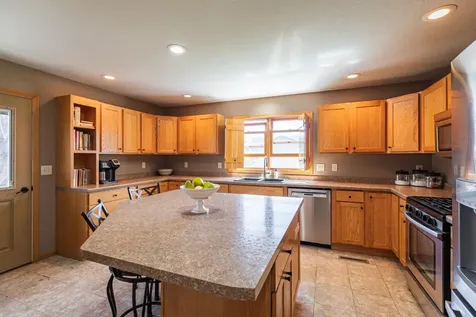 1367 County 25 La Crescent MN 55947