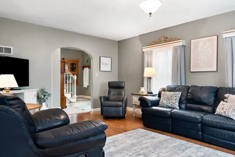 335 2nd Avenue NW Mayville ND 58257