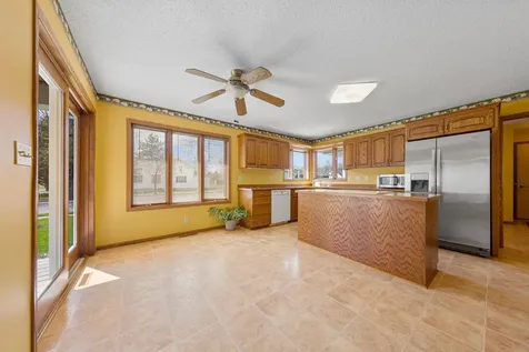 219 1st Street NW New Richland MN 56072
