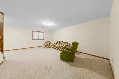 219 1st Street NW New Richland MN 56072