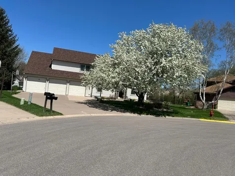 8057 Garfield Street NE Spring Lake Park MN 55432