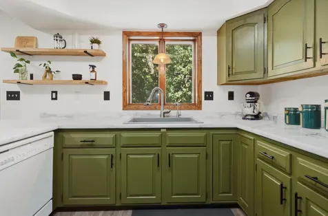 4410 165th Avenue NE New London MN 56273