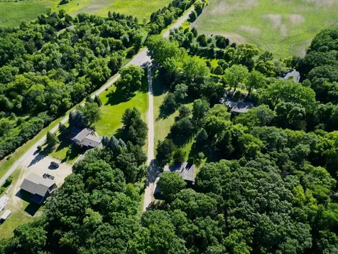 4410 165th Avenue NE New London MN 56273
