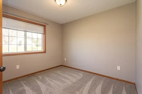 1803 Jasmine Drive Alexandria MN 56308