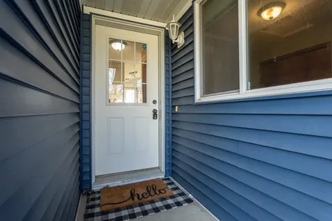 1803 Jasmine Drive Alexandria MN 56308
