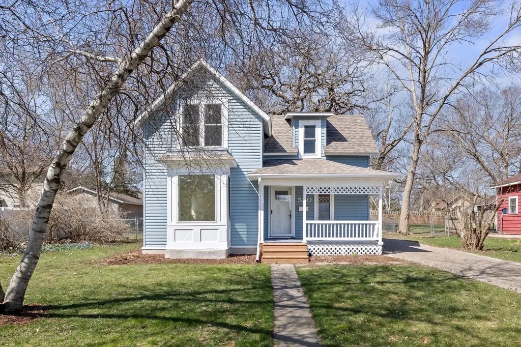 520 Glen Street SW Hutchinson MN 55350