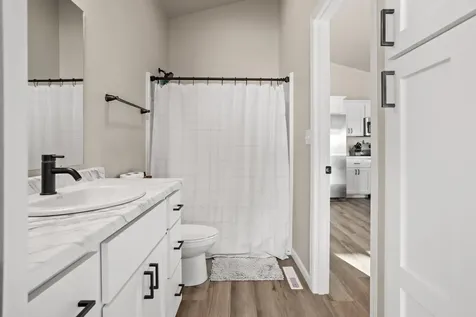 7791 Cub Creek Way Horace ND 58047