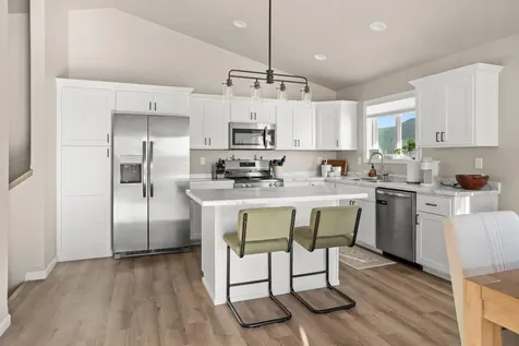 7791 Cub Creek Way Horace ND 58047