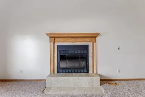 510 Mcintosh Road La Crescent MN 55947
