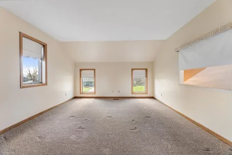 510 Mcintosh Road La Crescent MN 55947
