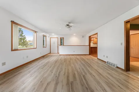 510 Mcintosh Road La Crescent MN 55947