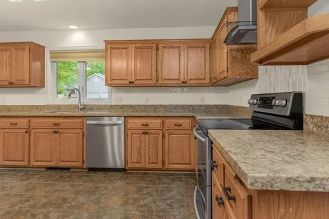 7955 173rd Street W Lakeville MN 55044