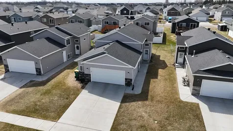 6726 69th Avenue S Horace ND 58047