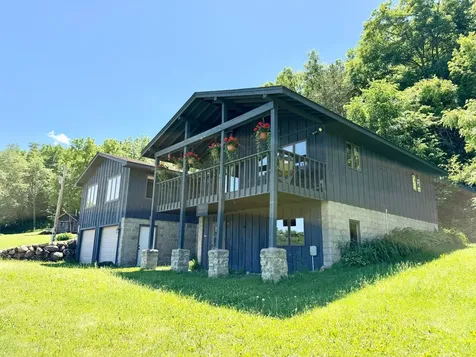 28895 Belle Creek Way Welch MN 55089