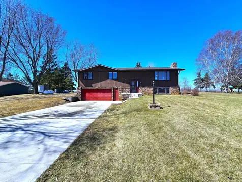 17132 River Oaks Boulevard Fergus Falls MN 56537