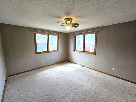 17132 River Oaks Boulevard Fergus Falls MN 56537