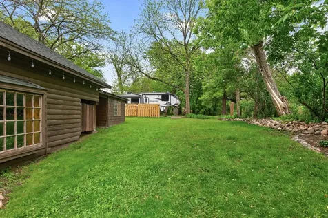 944 Mahtomedi Avenue Mahtomedi MN 55115