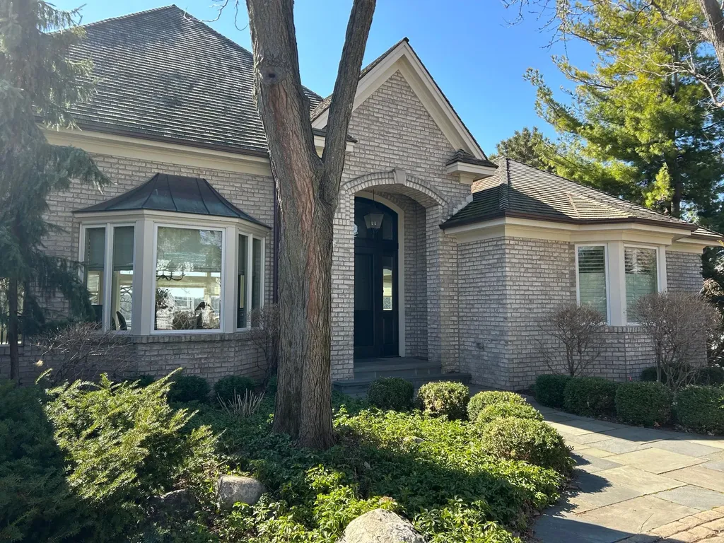 19945 Cottagewood Avenue Excelsior MN 55331