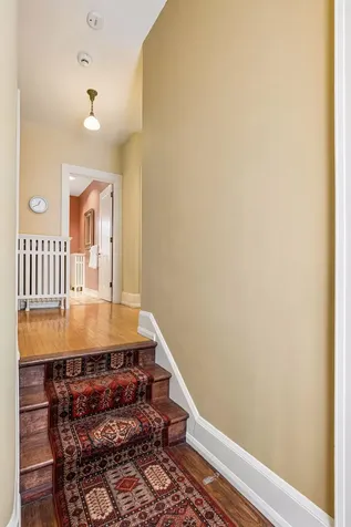 2304 Lake Place Minneapolis MN 55405