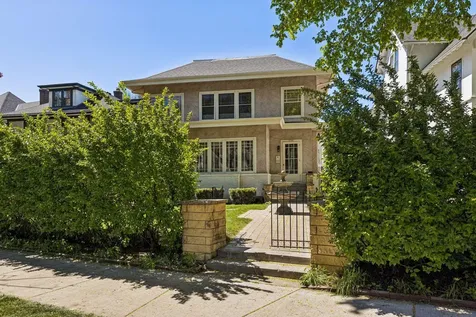 2304 Lake Place Minneapolis MN 55405