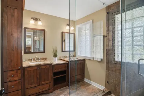 455 Arcwood Road Mahtomedi MN 55115