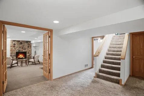 455 Arcwood Road Mahtomedi MN 55115