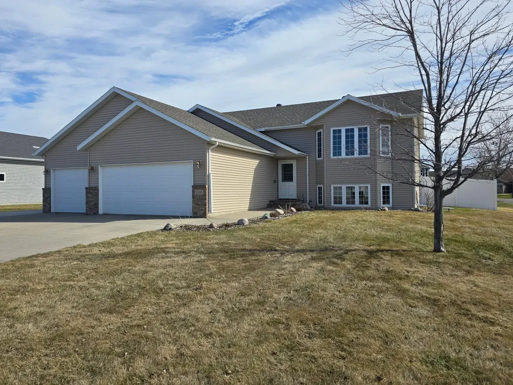 1101 4th Avenue NE Dilworth MN 56529