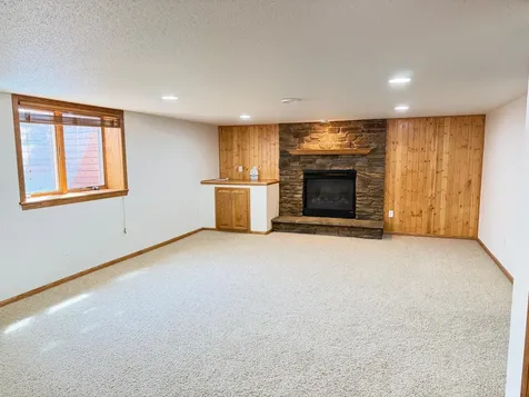 722 42nd Avenue S Moorhead MN 56560