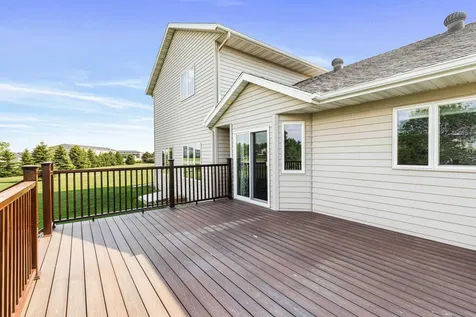 722 42nd Avenue S Moorhead MN 56560