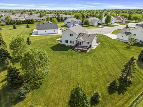 722 42nd Avenue S Moorhead MN 56560