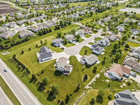 722 42nd Avenue S Moorhead MN 56560