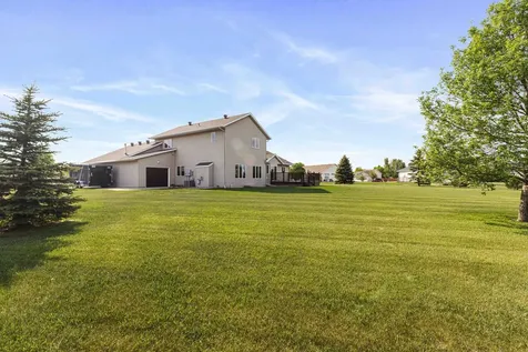 722 42nd Avenue S Moorhead MN 56560