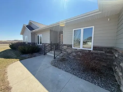 906 Sunrise Boulevard Redwood Falls MN 56283