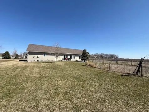 906 Sunrise Boulevard Redwood Falls MN 56283