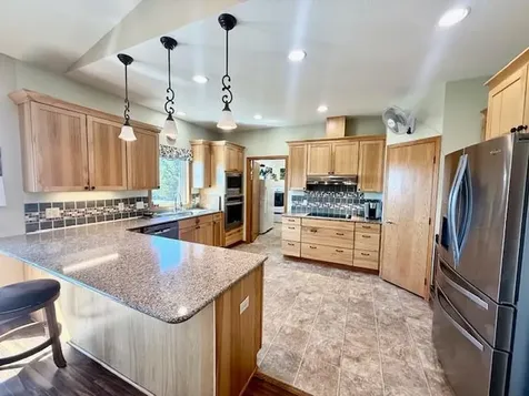 906 Sunrise Boulevard Redwood Falls MN 56283