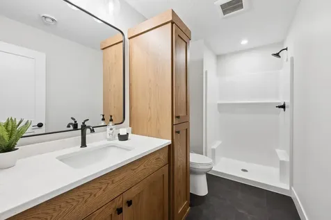 3916 Mcmenemy Street Vadnais Heights MN 55127