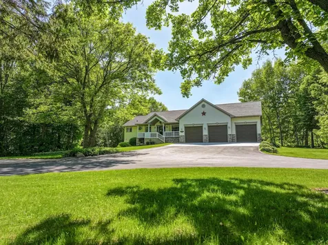 1966 Liberty Road NE Alexandria MN 56308