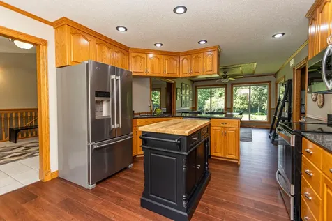 1966 Liberty Road NE Alexandria MN 56308