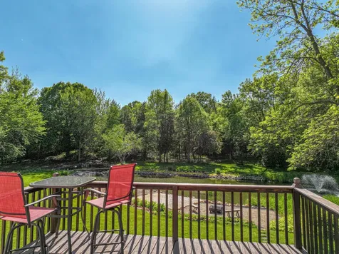 1966 Liberty Road NE Alexandria MN 56308