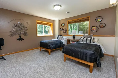 1966 Liberty Road NE Alexandria MN 56308