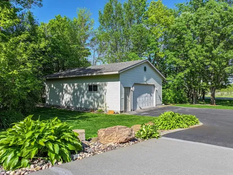 1966 Liberty Road NE Alexandria MN 56308