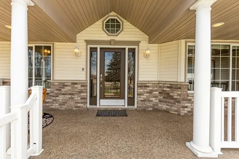 1966 Liberty Road NE Alexandria MN 56308