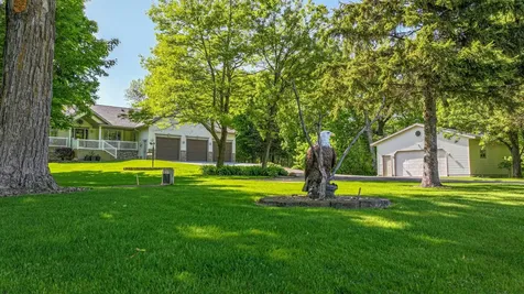 1966 Liberty Road NE Alexandria MN 56308