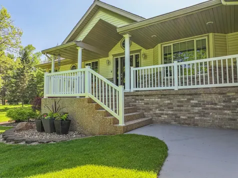 1966 Liberty Road NE Alexandria MN 56308