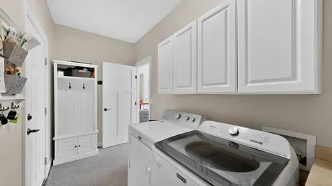 1442 30th Street NW Austin MN 55912