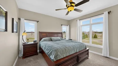 1442 30th Street NW Austin MN 55912