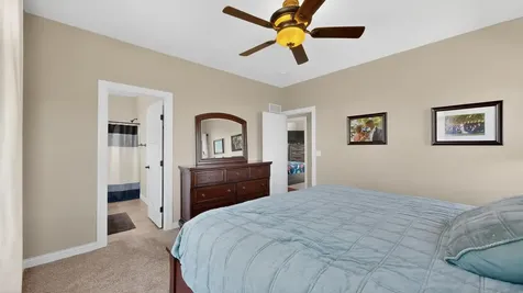 1442 30th Street NW Austin MN 55912