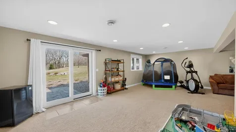 1442 30th Street NW Austin MN 55912