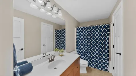 1442 30th Street NW Austin MN 55912