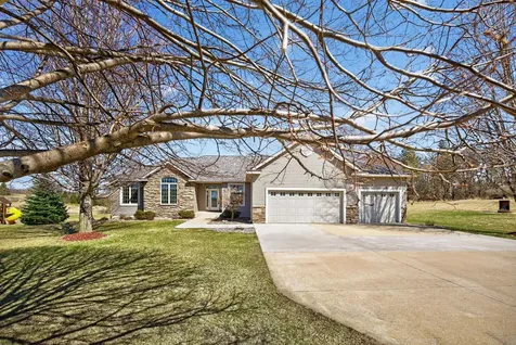 1442 30th Street NW Austin MN 55912